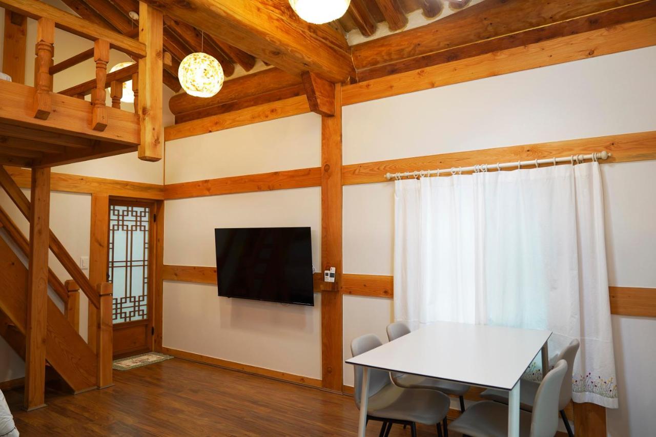 Samlockhon Hanokstay Jeonju Buitenkant foto